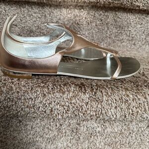 Giuseppe Zanotti Women’s Elegant Metallic Tan Leather Sandals